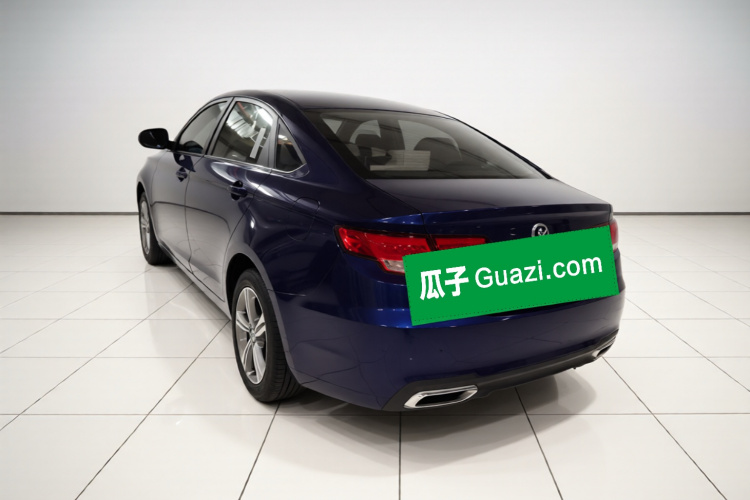 GEELY Emgrand GL 2019 immagine di auto #5