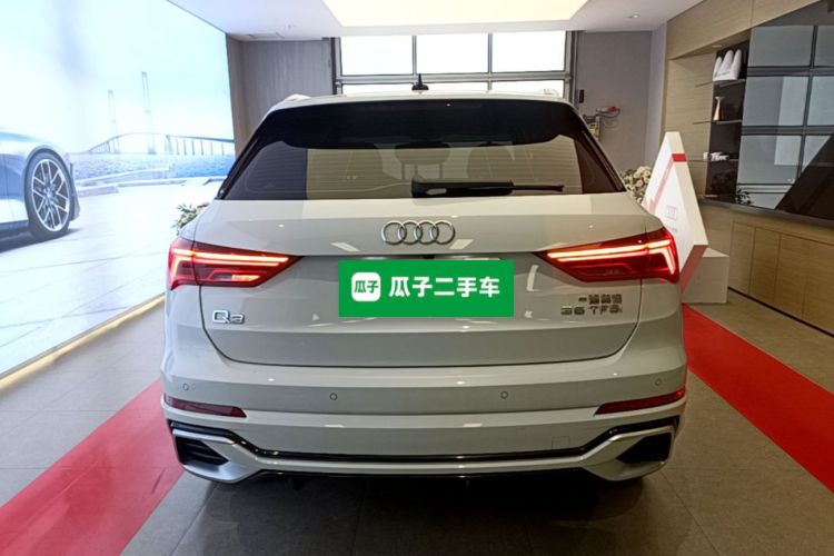 Audi Q3 2025 car image #6