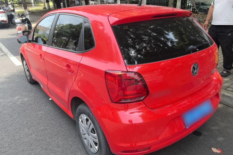 Volkswagen Polo 2018 car image #5