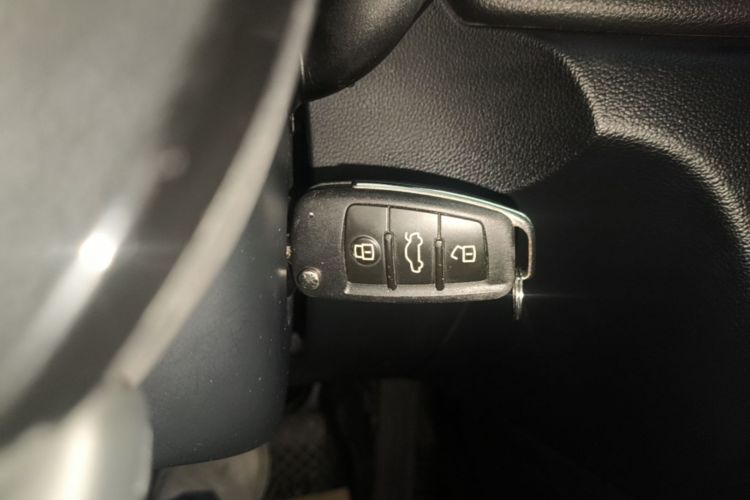 Audi Q3 2018 #9 Audi Q3 2018 immagine di auto #9