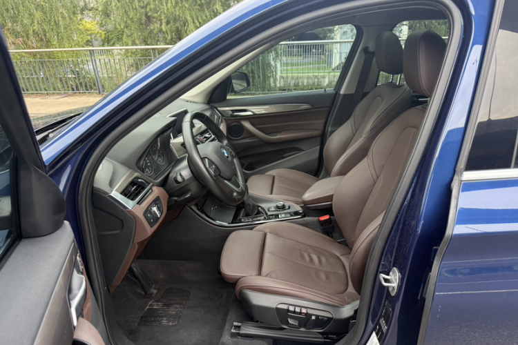 BMW X1 2018 #20 BMW X1 2018 car image #20