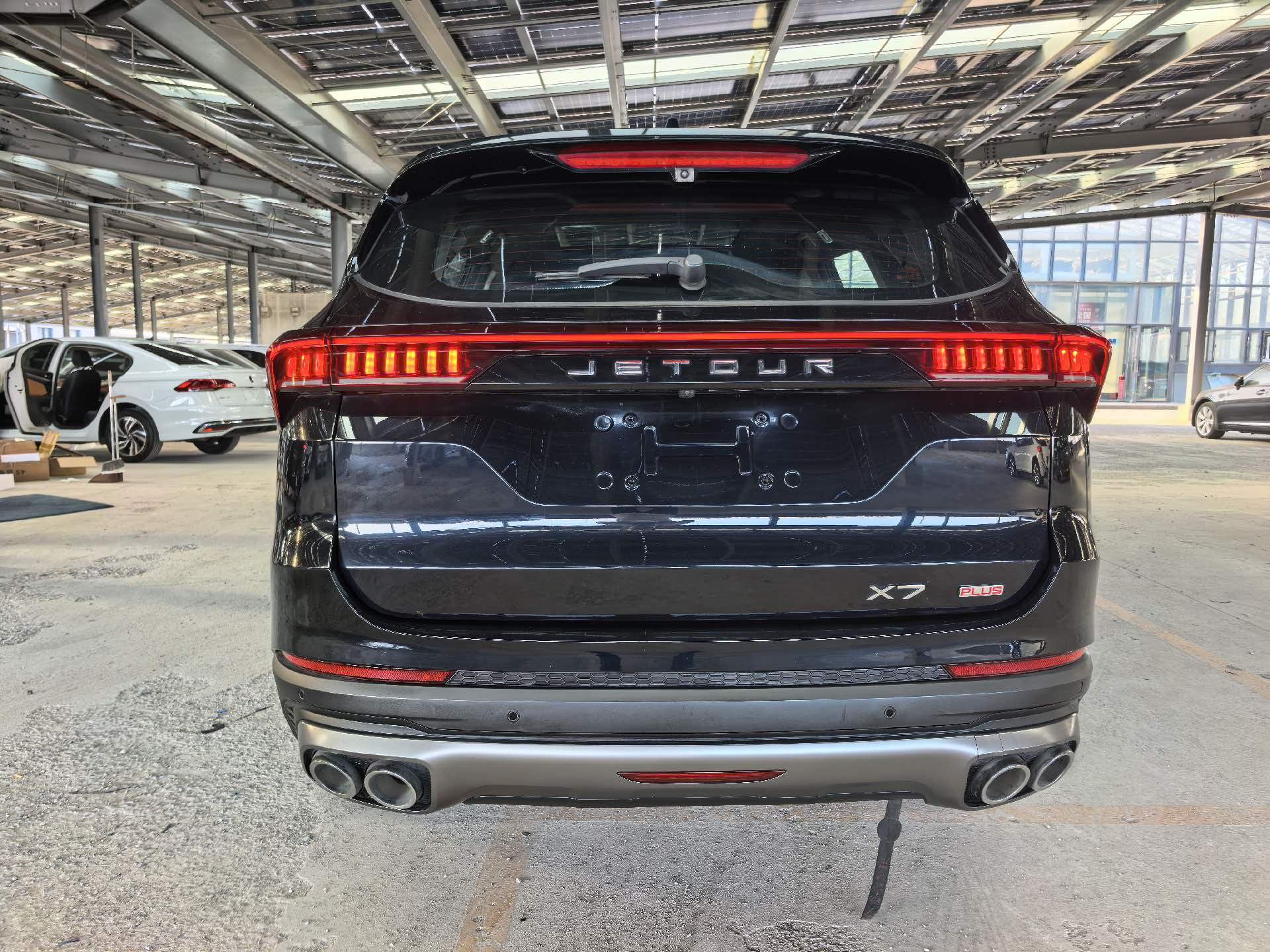 Jetour X70 PLUS 2022 car image #6