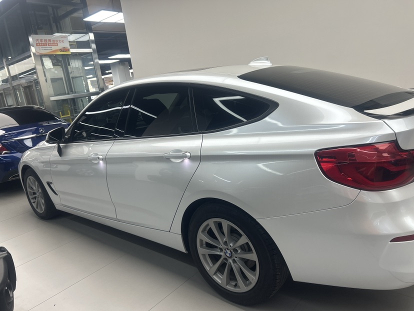 BMW 3 Series GT 2017 #6 BMW 3 Series GT 2017 car image #6
