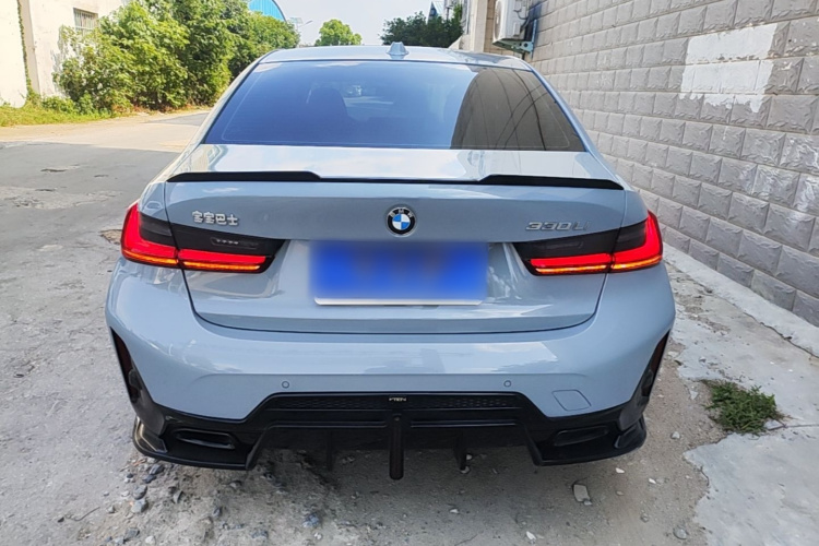 BMW 3 Series 2025 #6 BMW 3 Series 2025 car image #6