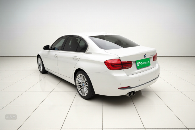 BMW 3 Series 2018 #5 BMW 3 Series 2018 car image #5