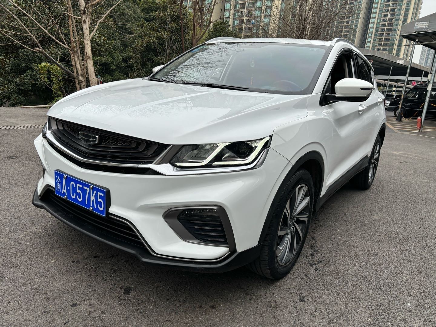GEELY Coolray 2019 GEELY Coolray 2019 car image