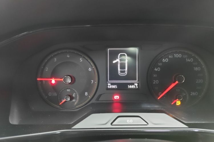 Volkswagen Lavida 2018 car image #12