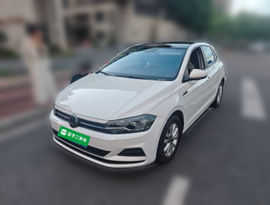 Volkswagen Polo 2022 car image 