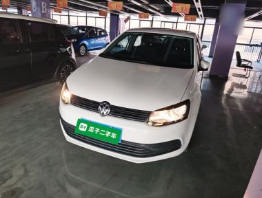 Volkswagen Polo 2016 Volkswagen Polo 2016 car image