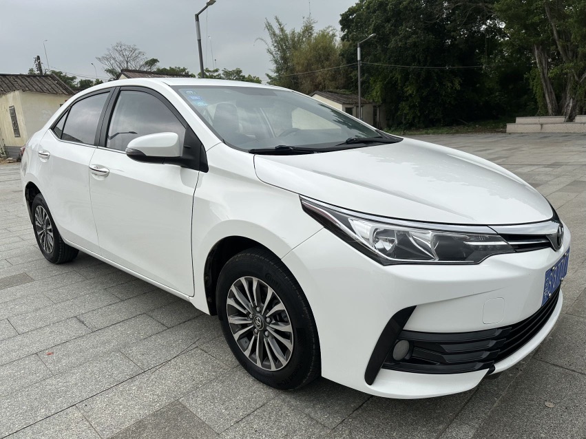 Toyota Corolla 2018 #3 Toyota Corolla 2018 car image #3