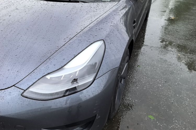 Tesla Model 3 2021 car image #23