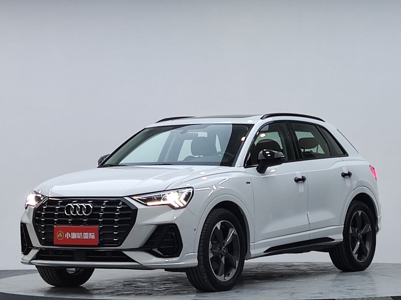 Audi Q3 2022 Audi Q3 2022 car image