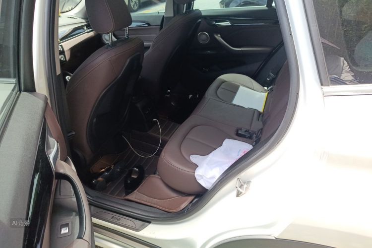 BMW X1 2021 car image #19