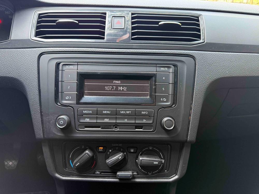 Volkswagen Santana 2020 car image #5