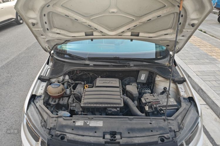 Volkswagen Santana 2018 car image #22
