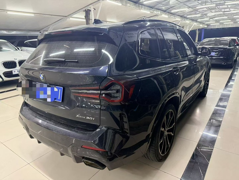 BMW X3 2022 car image #2