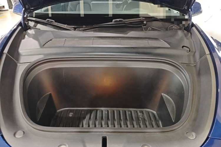 Tesla Model Y 2021 #20 Tesla Model Y 2021 صورة سيارة #20