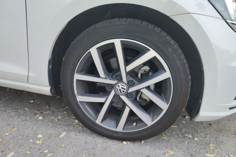Volkswagen Golf 2020 #8 Volkswagen Golf 2020 car image #8