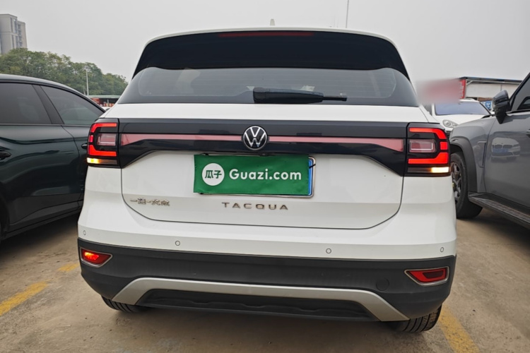 Volkswagen Tacqua 2020 immagine di auto #4