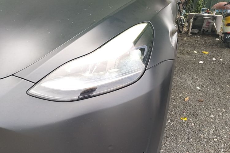 Tesla Model Y 2022 #23 Tesla Model Y 2022 car image #23