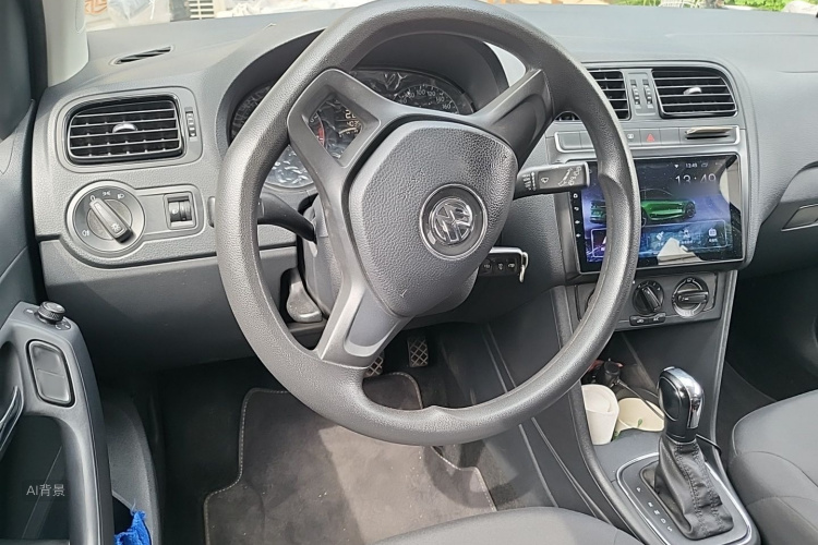 Volkswagen Polo 2017 #12 Volkswagen Polo 2017 car image #12