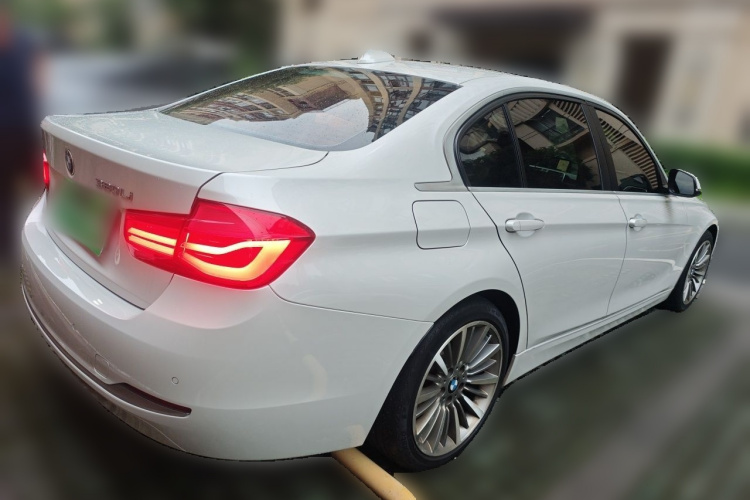 BMW 3 Series 2019 #7 BMW 3 Series 2019 car image #7