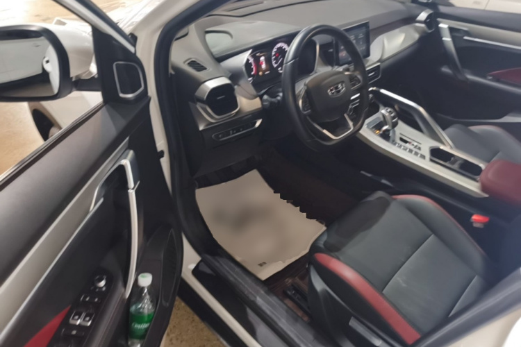 GEELY Coolray 2021 car image #12