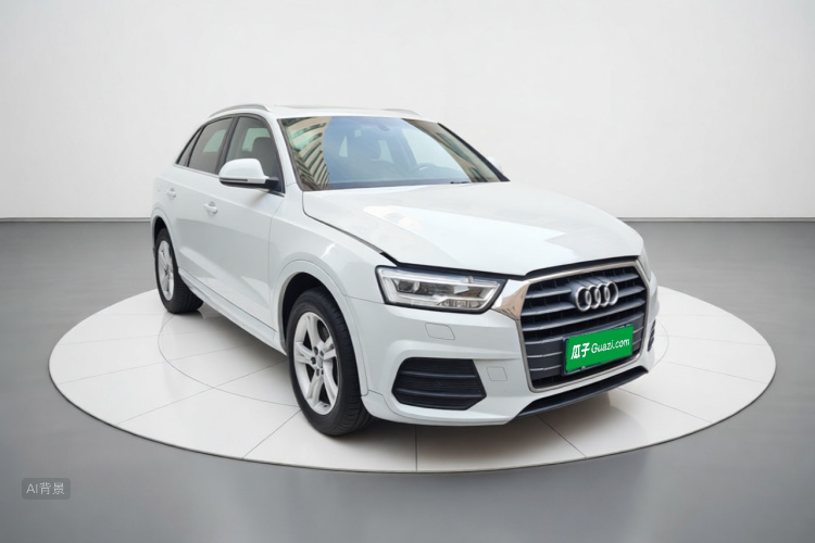 Audi Q3 2018 car image #4
