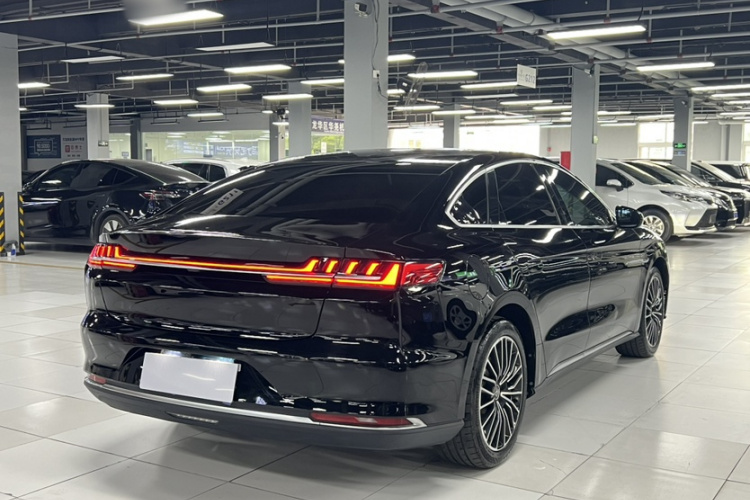 BYD Han 2021 #6 BYD Han 2021 car image #6