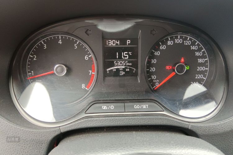 Volkswagen Polo 2017 #13 Volkswagen Polo 2017 car image #13
