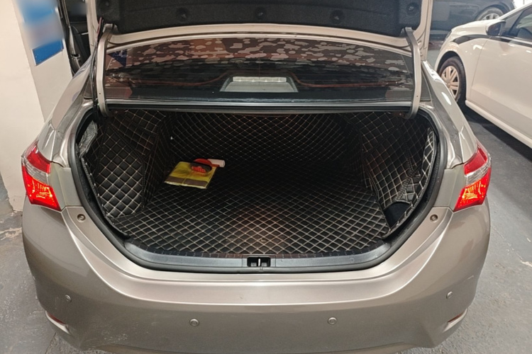 Toyota Corolla 2019 #19 Toyota Corolla 2019 car image #19