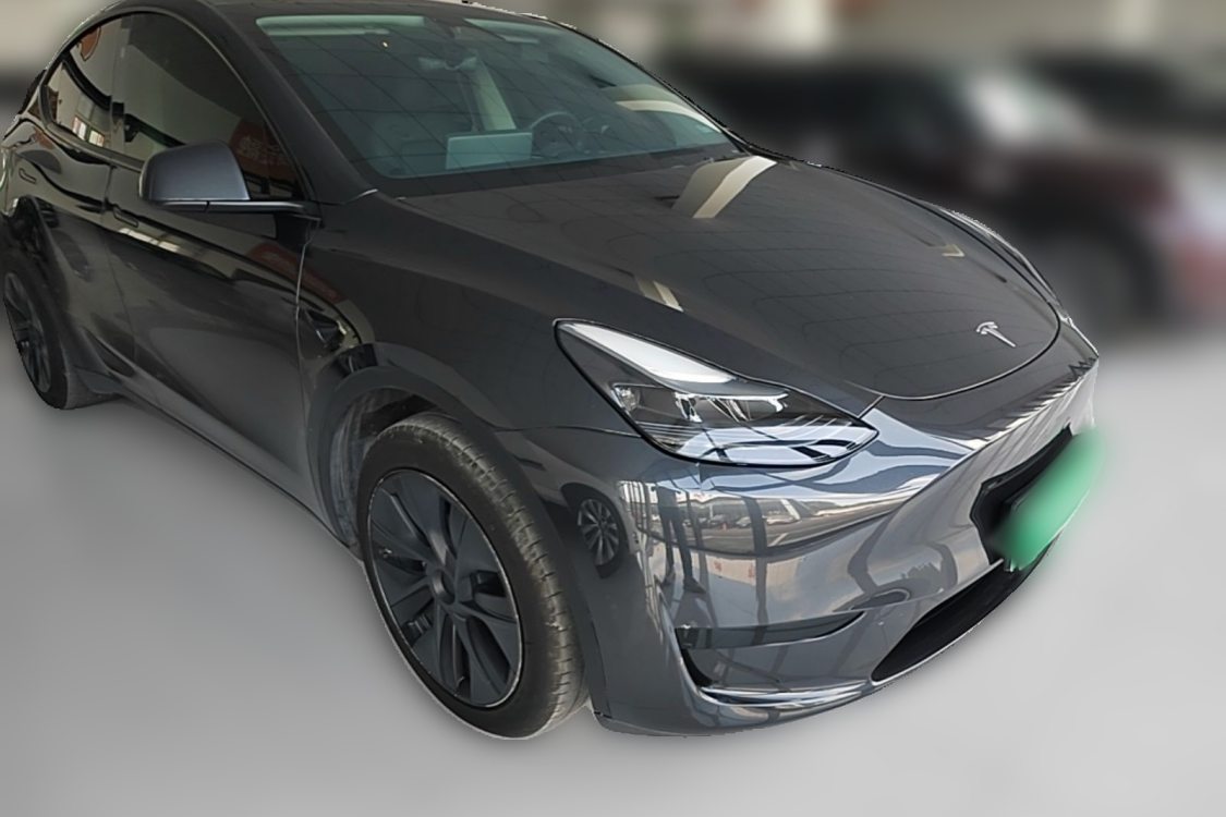 Tesla Model Y 2024 #2 Tesla Model Y 2024 car image #2