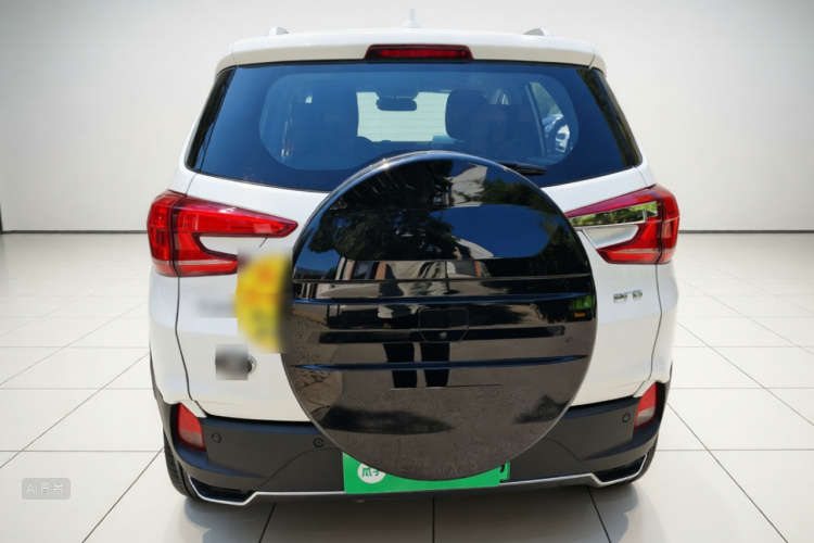BYD Yuan Pro 2024 #4 BYD Yuan Pro 2024 car image #4