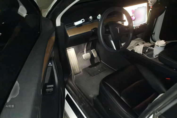 Tesla Model Y 2022 #18 Tesla Model Y 2022 car image #18