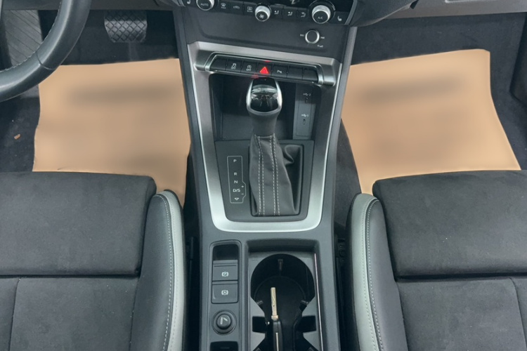 Audi Q3 2022 #15 Audi Q3 2022 immagine di auto #15