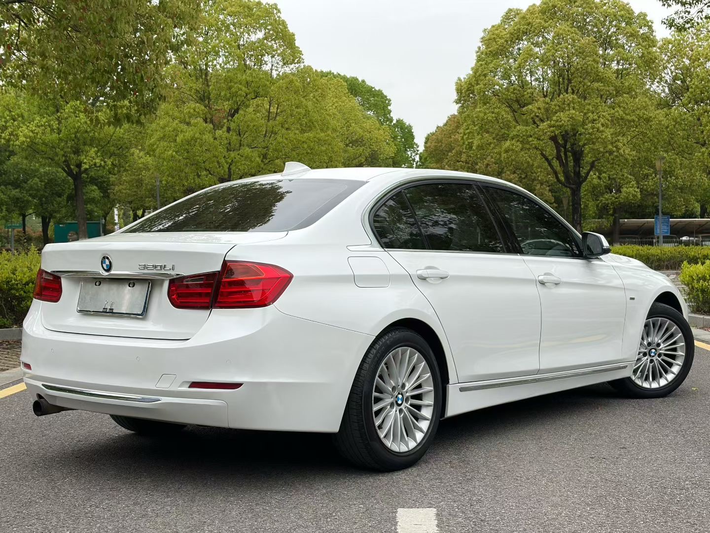 BMW 3 Series 2013 #10 BMW 3 Series 2013 car image #10