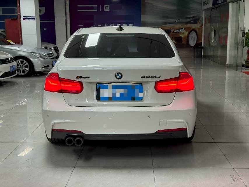 BMW 3 Series 2017 #8 BMW 3 Series 2017 car image #8