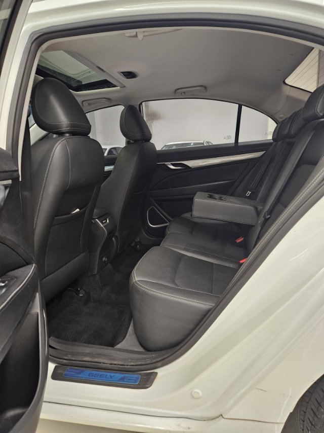 GEELY Emgrand 2019 #8 GEELY Emgrand 2019 car image #8