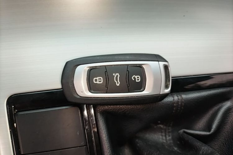 GEELY Emgrand GL 2017 #9 GEELY Emgrand GL 2017 car image #9