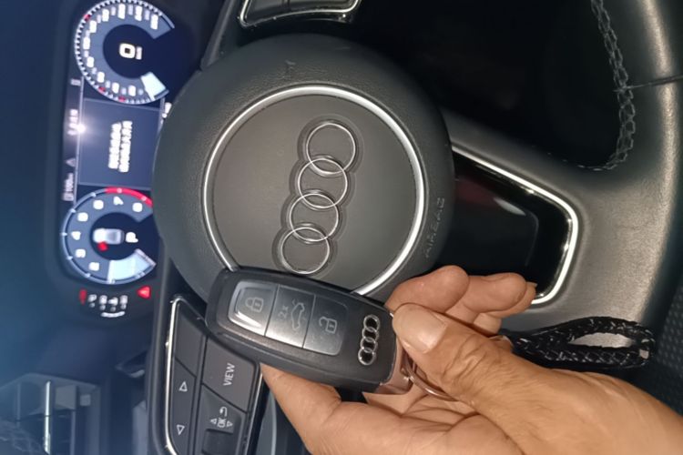 Audi A3 2023 car image #9