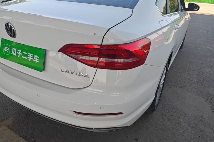 Volkswagen Lavida 2020 imagen de coche #8