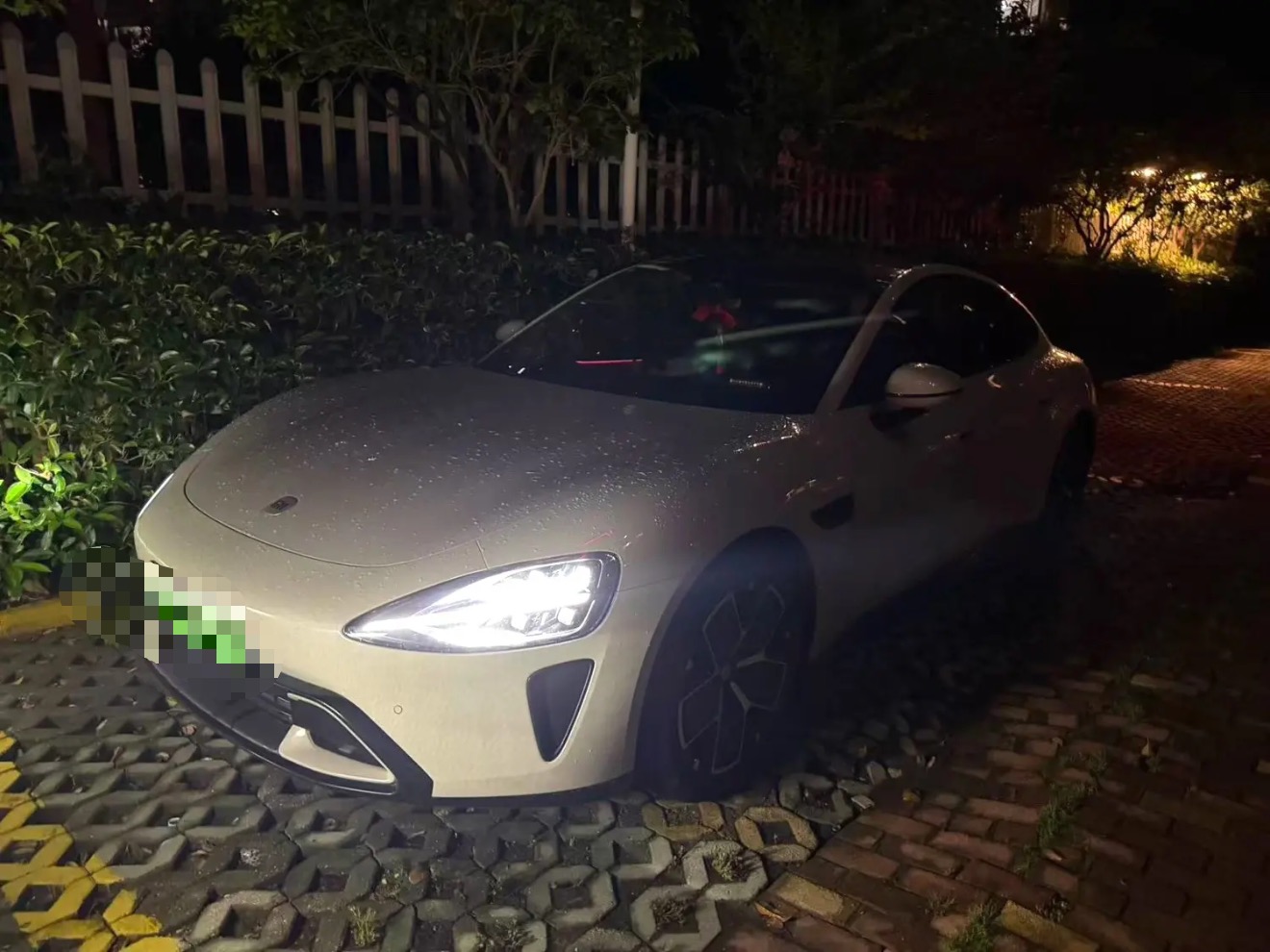 MI SU7 2025 car image 