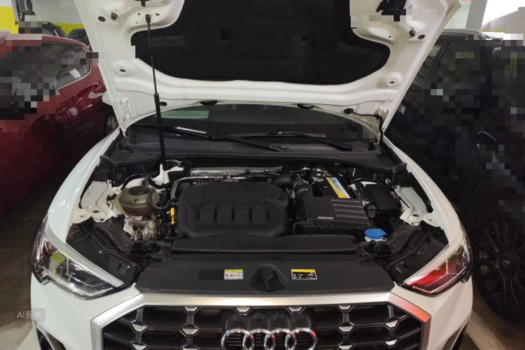 Audi Q3 2021 car image #22
