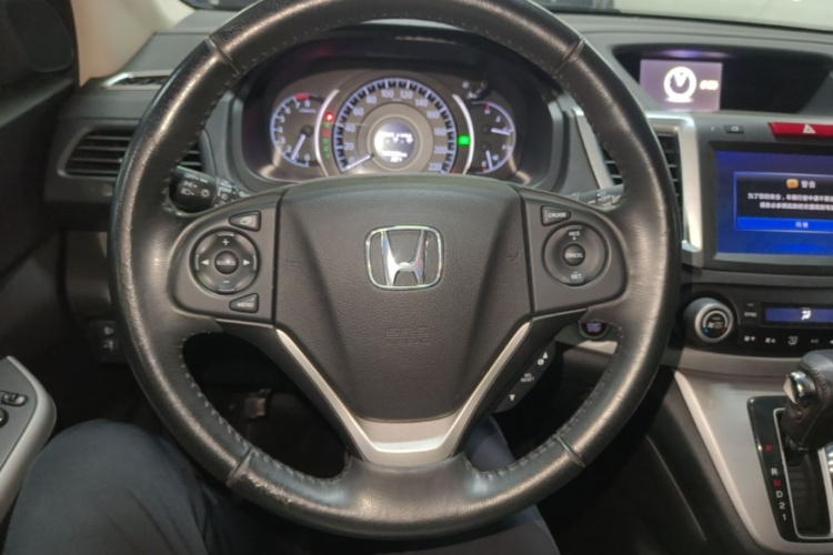 Honda CR-V 2015 immagine di auto #11