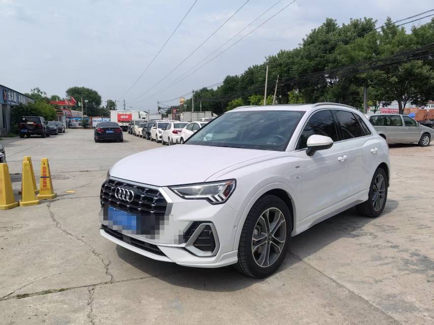 Audi Q3 2022 #3 Audi Q3 2022 car image #3