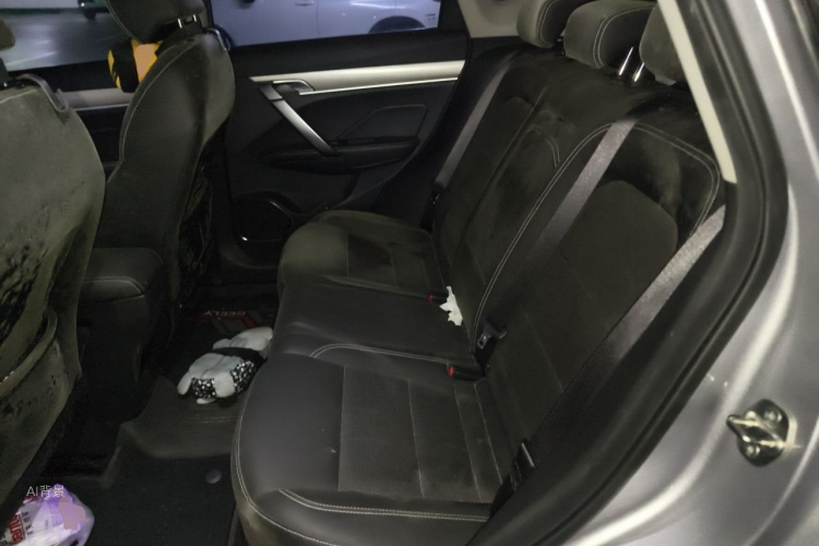 GEELY Coolray 2019 car image #19