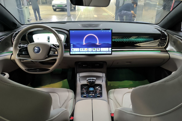 BYD Han 2024 #10 BYD Han 2024 immagine di auto #10