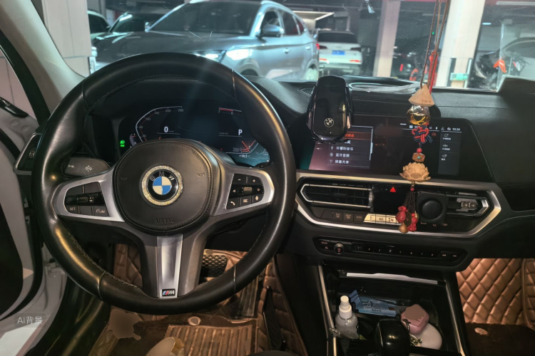 BMW 3 Series 2020 car image #12