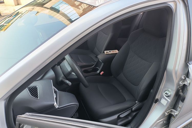 Toyota Corolla 2021 #15 Toyota Corolla 2021 صورة سيارة #15