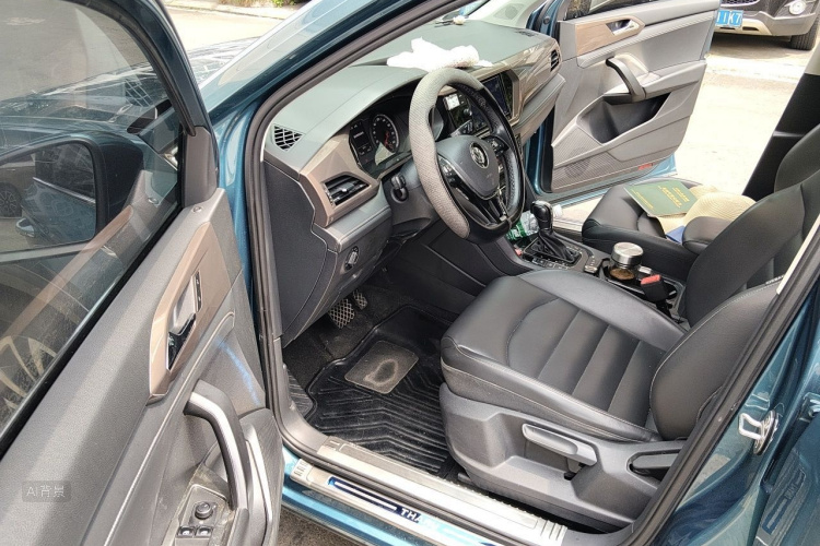 Volkswagen Tharu 2019 #18 Volkswagen Tharu 2019 car image #18